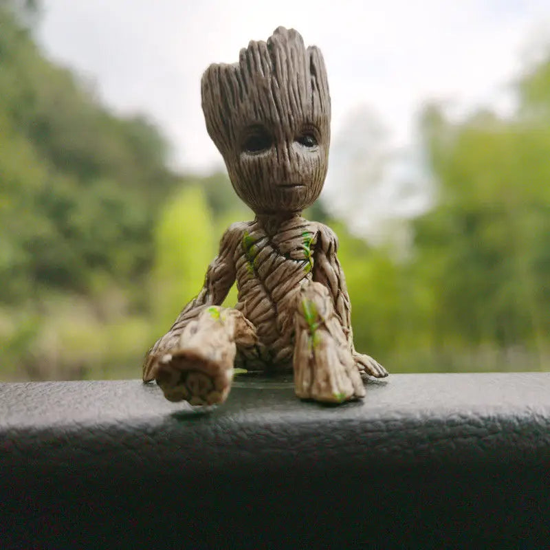 Sitzender Groot Dekofigur 6cm
