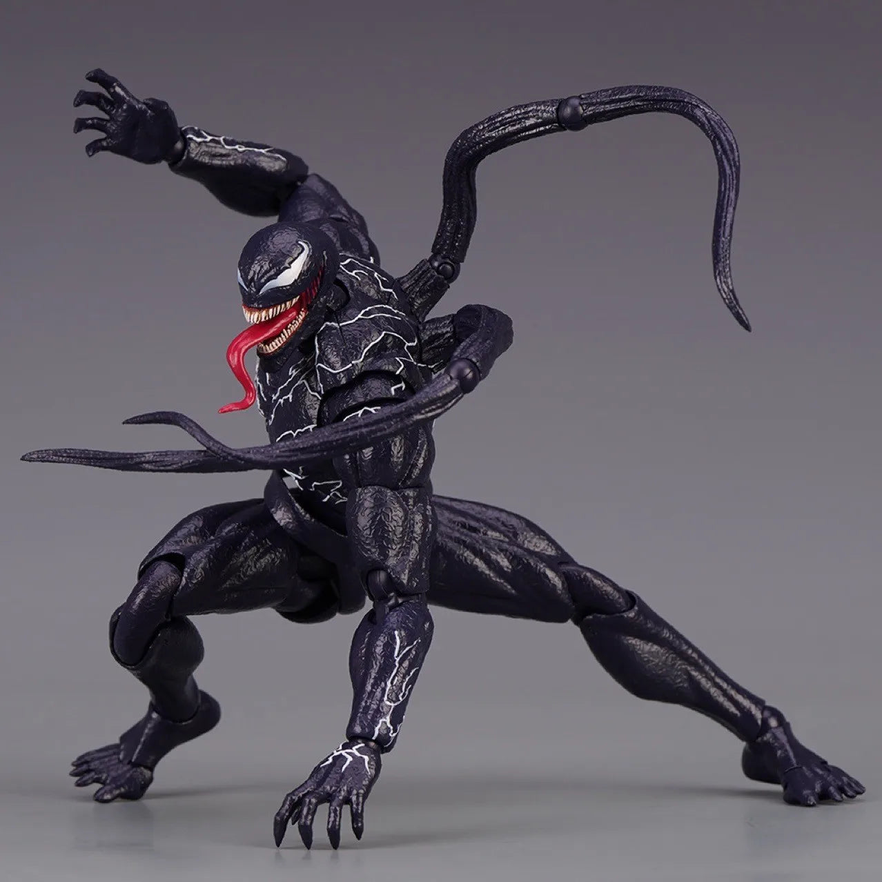 Venom Anime Action Figur